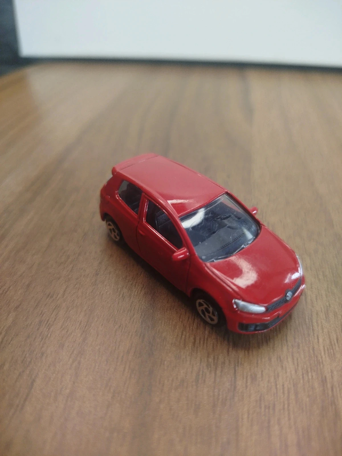 Voiture Norev Volkswagen Golf GTI – photo 6